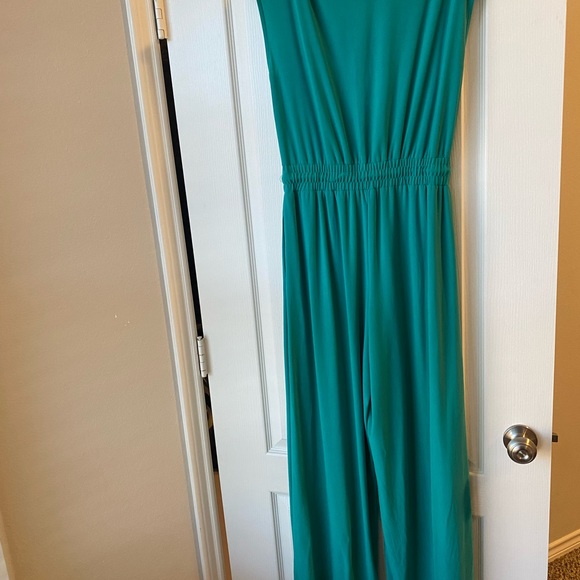 Jumpsuit - Picture 2 of 4